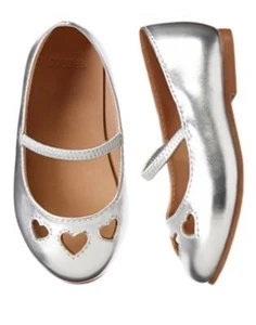 NWT Gymboree Valentine's Day Silver Heart Flat Dress Shoes 5 Girls Toddler - Picture 1 of 2