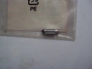 Genuine OEM/NOS Honda Needle Float Valve , 16155-Z6L-003 - Picture 1 of 2