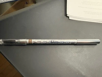 Dior- Diorshow Crayon Sourcils Poudre WP Eyebrow Pencil - #03 Brown - Image 1 of 2