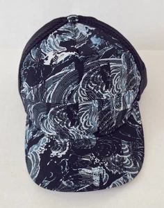 Cappellino a rete Lululemon Dash And Splash II nero blu stampa onda taglia unica NUOVO - Foto 1 di 7