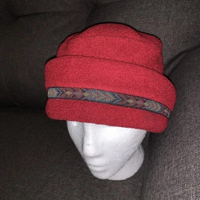 Vintage Columbia Women's Winter Fleece Hat ~ Small/Medium ~ Red ~ Made in USA - Image 1 of 4