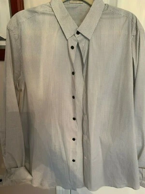 Camisa con botones Balenciaga talla 43 Foto 1 de 3