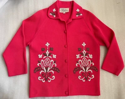 VINTAGE 1950'S THE BROADWAY, HONG KONG, 100% WOOL, 10, PINK BEADED SHORT SWEATER - Image 1 of 4