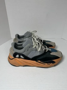 Size 10 - adidas Yeezy Boost 700 Wash Orange Used No Box - Picture 1 of 7