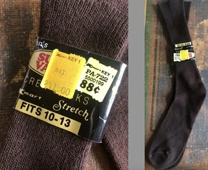 VINTAGE NEU NEU MIT ETIKETT NEU IN VERPACKUNG KMART PAAR SOCKEN FÜR HERREN DUNKELBRAUN CREW-SOCKEN ACRYL POLY 10-13 - Bild 1 von 6