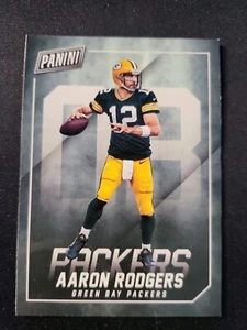 2018 Panini Aaron Rodgers card #17 - Picture 1 of 2