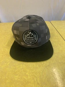 Minecraft Expert Explorer Hat Gray Block Embroidered Snapback Cap - Picture 1 of 4