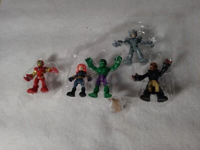 Lote 5 Playskool Marvel Utimate Super Hero Set Ultron Black Widow Nick Furry Hulk Foto 1 de 4