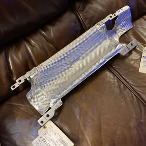 Genuine Mopar Heat Shield 52123771AB OEM New - Picture 1 of 6