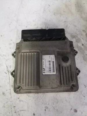 Centralina Motore Opel Agila A 1.3 JTD 55196356 ZQ MJD6JO.A2 HW01D Z13DT A8794 - Immagine 1 di 2