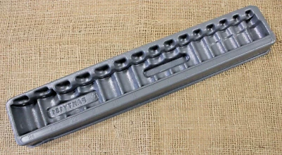 Snap-on PAKTY151 se adapta a juego de enchufes de impacto de 1/2" bandeja de soporte métrico 15 ranuras vacías en muy buen estado Foto 1 de 3