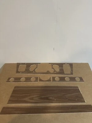 LIGHT WALNUT-Autoclassicled.com, moldura interior Lincoln Continental 1963. Foto 1 de 3