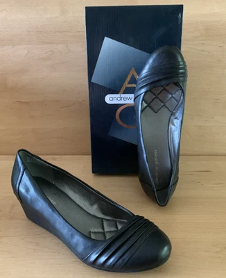 NEW IN BOX ANDREW GELLER WOMENS SHARIS BLACK WEDGE HEELS SHOES US 8.5M - Image 1 of 4