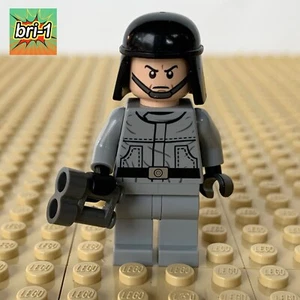 LEGO Star Wars Episode 4/5/6: AT-ST Driver, sw0401, 9679 ENDOR, 2012, PLANETS 2 - Picture 1 of 7