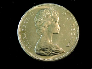 CANADA 1967 SILVER DOLLAR UNC - Picture 1 of 2