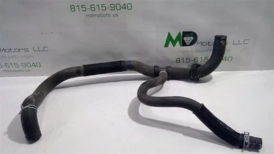 Tubo de manguera de salida de refrigerante de agua inferior radiador Chevrolet Tahoe 2017-2020 Foto 1 de 4