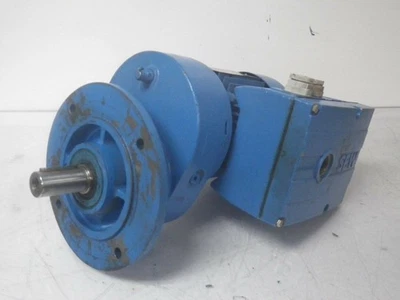 RXF61DT71D4MM03 SEW-USOCOME 1/3HP 50/60HZ 380-500/380-500V 0.37KW (Used Tested) - Image 1 of 4