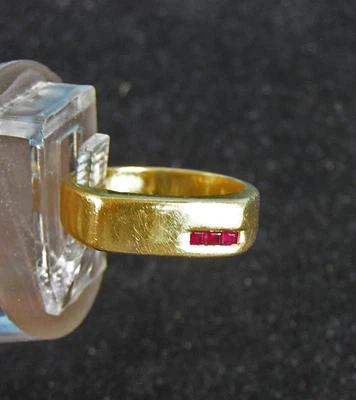 Alianza de boda vintage de oro amarillo de 14k y rubí baguette para hombre 7,8 g talla 8,5 Foto 1 de 4