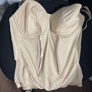 MAIDENFORM FLEXEES BODY BRIEFER SIZE 40D STYLE #1256 STRAPLESS NUDE COLOR NWOT - Picture 1 of 9