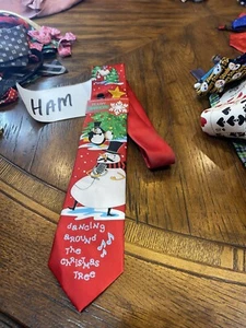 👔❤️ CHRISTMAS SANTA DRESS SUIT DESIGNER NECKTIE TIE FREE SHIPPING 👔❤️ - Picture 1 of 5