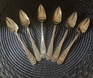Yax Japan Stainless Set of 6 Spoons Decorative Fruit Handle - Picture 1 of 8