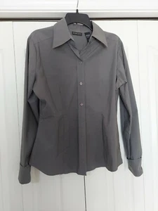NEW YORK AND COMPANY STRETCH COLLARED BUTTON DOWN BLOUSE GRAY SIZE L - Picture 1 of 2