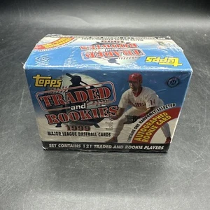 Topps Traded and Rookies 1999 set 1-121 sellado de fábrica - Imagen 1 de 7