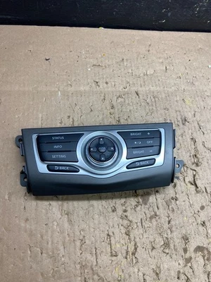 Nissan Murano AM FM 2009-2014 radio CD panel de control T8319 DG Foto 1 de 4
