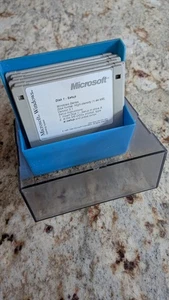 Microsoft Windows 3.1 on 3.5" 1.44MB Floppy Disk install - Retail (6 Disks) - Picture 1 of 4