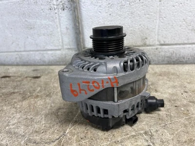 2021 CHEVROLET SILVRDO25 Engine Alternator OEM Part Number 13534127 - Image 1 of 4