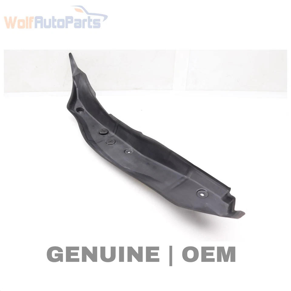 Mercedes-Benz C300 2015-2023 - panel de llenado de guardabarros izquierdo / cubierta 2058890125 Foto 1 de 4