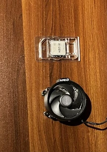 AMD Ryzen 5 3600 Processor + Cooler - Afbeelding 1 van 3