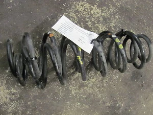 Federn hinten VW Polo 1.4 TDI 2007 6Q0511115CD orange weiss gelb gelb - Bild 1 von 1