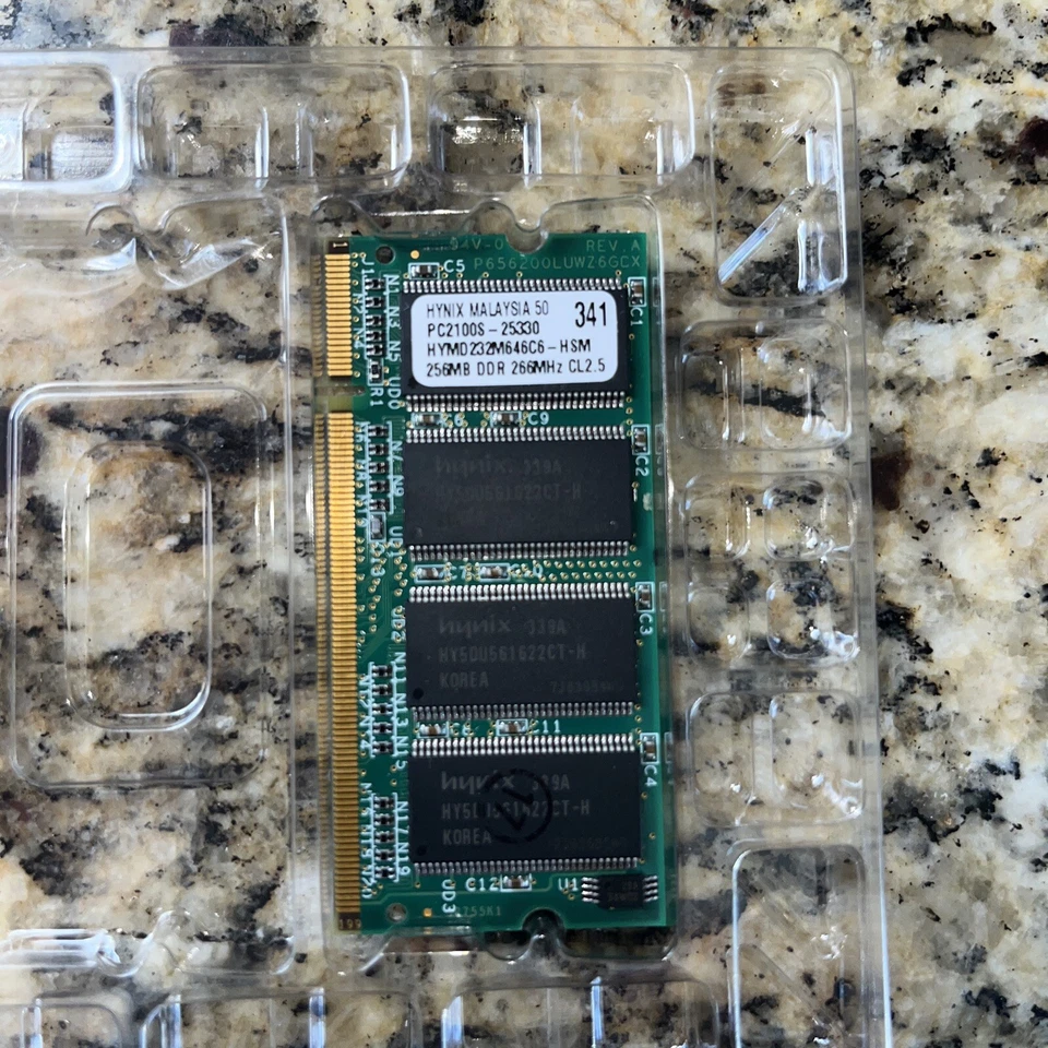 Hynix HYMD232M646C6-HSM PC2100S-25330 [256Mb DDR 266MHz CL2.5] - Image 1 of 1