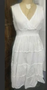 Neu mit Etikett Damenkleid Ösenstufe weiß Swing V-Ausschnitt elastischer Bund Sommer Baumwolle - Bild 1 von 2