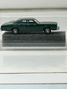Praline 1:87 Scale 1970's Plymouth Fury Sedan with Box - Picture 1 of 8