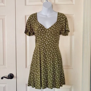 Abound Y2K Skater Mini Dress Green Floral Babydoll Sweetheart Preppy Minimalist - Picture 1 of 10