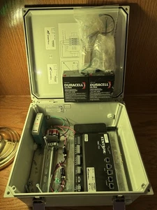 Westelll Kentrox RMC-700 Intelligent Management Device w/ Accessories enclosure - Zdjęcie 1 z 17