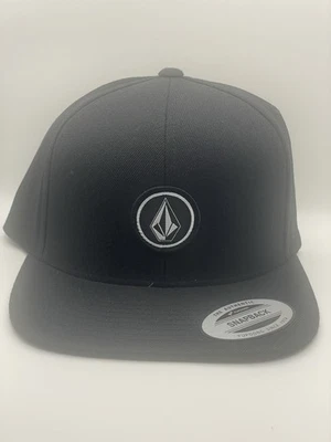 Volcom Quarter Twill Snapback cap Black - Image 1 of 4