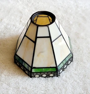 Stained Glass Tiffany Syle Ivory Green Lamp Shade 5" Tall So Pretty 😍 - Picture 1 of 4