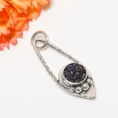 Colgante eléctrico de plata de ley 925 maciza con piedras preciosas de ágata de titanio azul Foto 1 de 4