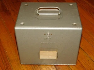 VINTAGE 1950ER BRUMBERGER 9 FILM STAHLGEHÄUSE MIT HEBELAUSWURF. SEHR GUTER ZUSTAND - Bild 1 von 7