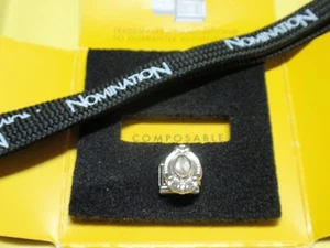 ** Genuino Nominación RARO - Dije Royal Sheild plata circonita cúbica transparente PVP £49 ** - Imagen 1 de 3