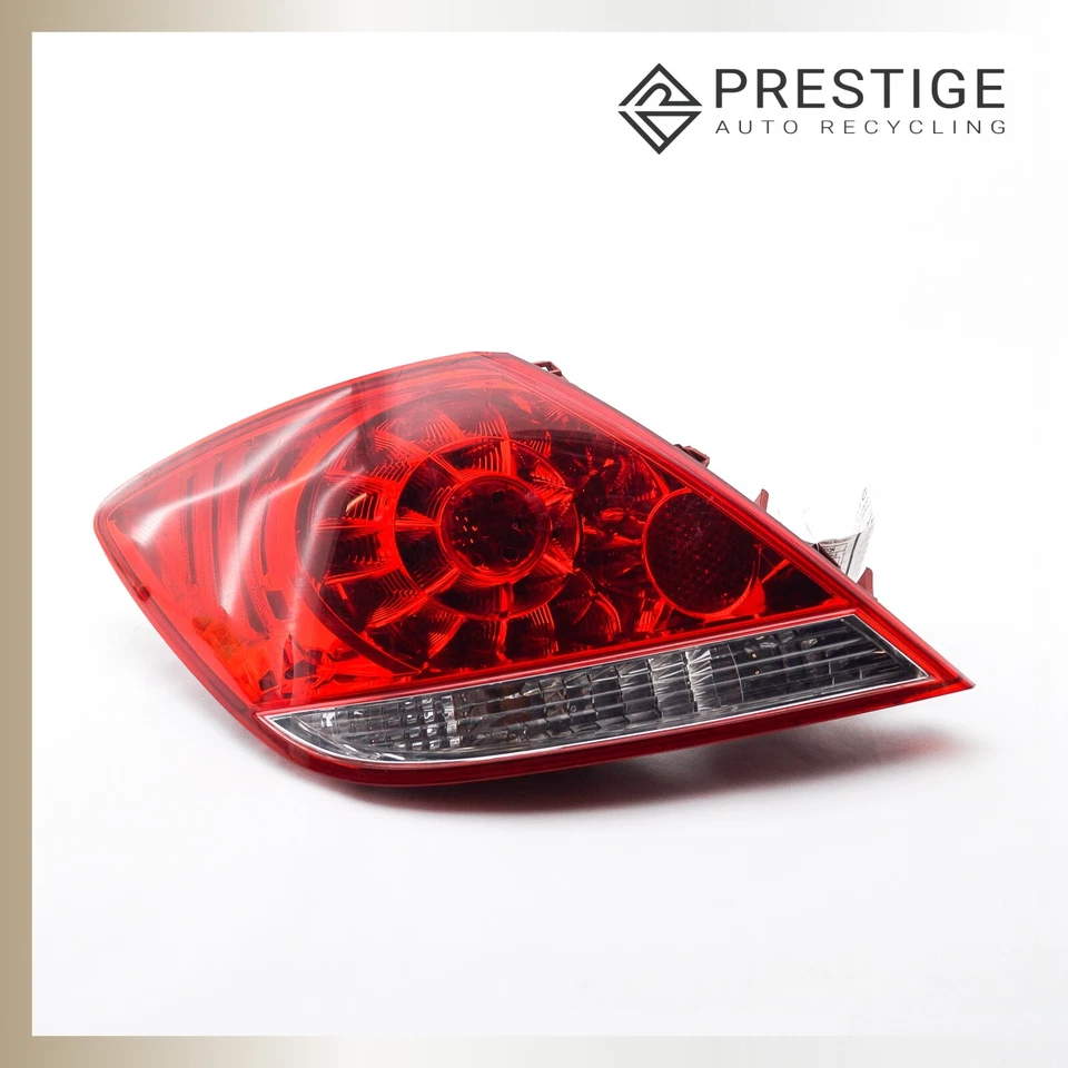 2005-2008 ACURA RL Tail Light Tail Lamp Quarter Assembly Left 33551-SJA-A01 OEM - Image 1 of 4