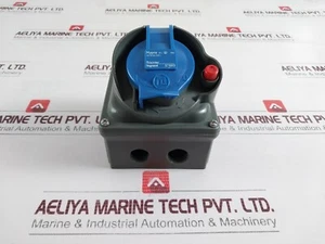 Legrand Hypra 3p+ Prisinter 16A-9H 200-250V~ IP44 52003 - Picture 1 of 7