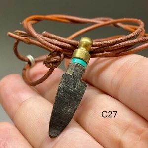 C27 Ancient Chinese bronze arrowhead necklace. Warring States. Qin 秦国青铜箭头 - Picture 1 of 7