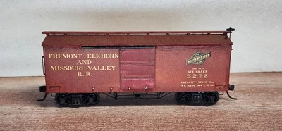 Fremont Elkhorn Missouri Valley RR 35' крытый вагон 5272 HO деревянный картон построен готов к запуску - Изображение 1 из 4