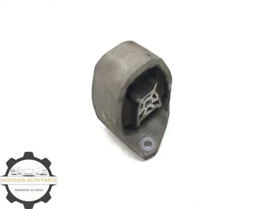 2017-2020 VOLVO S90 2.0L I4 LEFT DRIVER ENGINE TORQUE STRUT ARM MOUNT BRACKET OE - Image 1 of 4