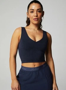 NEW Fabletics Cloud Seamless V-Neck Crop Tank Dark Indigo Womens S MSRP $39.95 - Picture 1 of 17