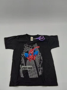VINTAGE Y2k The Amazing Spiderman T Shirt Youth Size Small - Picture 1 of 6